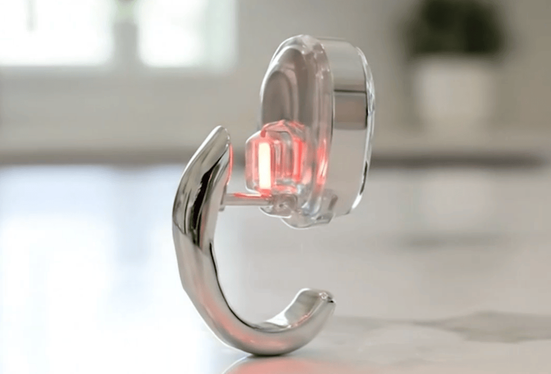 ia 2智能耳环新品发布支持血流追踪开元棋牌app重量不足1克！Lum(图2)