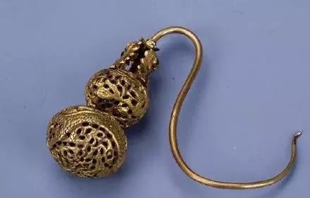 明代耳饰款式开元棋牌金器(图9)