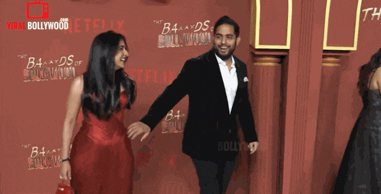 ！被公婆宠上天、全因300斤老公扶不起？开元棋牌亚洲首富家合照25岁小儿媳站C位(图20)