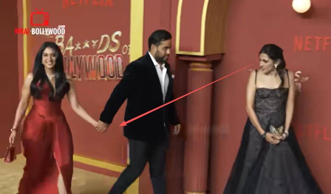 ！被公婆宠上天、全因300斤老公扶不起？开元棋牌亚洲首富家合照25岁小儿媳站C位(图29)